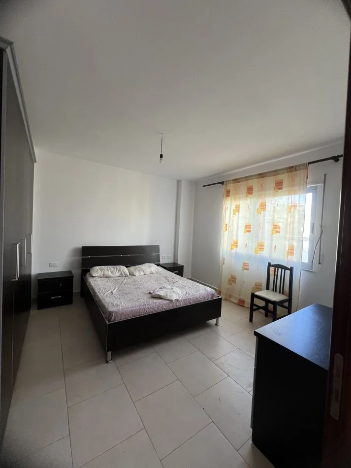 Durres, jepet me qera apartament 1+1 Kati 2, 250 € 