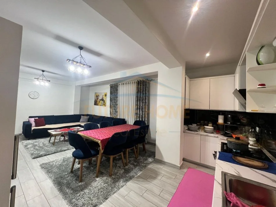 Tirane, shitet apartament Kati 2, 108 m² 187.000 €