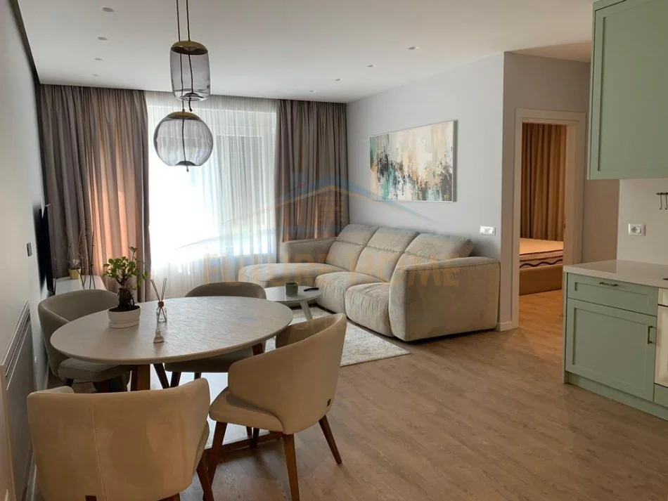 Tirane, jepet me qera apartament Kati 2, 85 m² 1.200 €