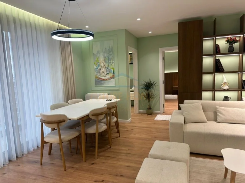 Tirane, jepet me qera apartament Kati 8, 104 m² 1.050 €