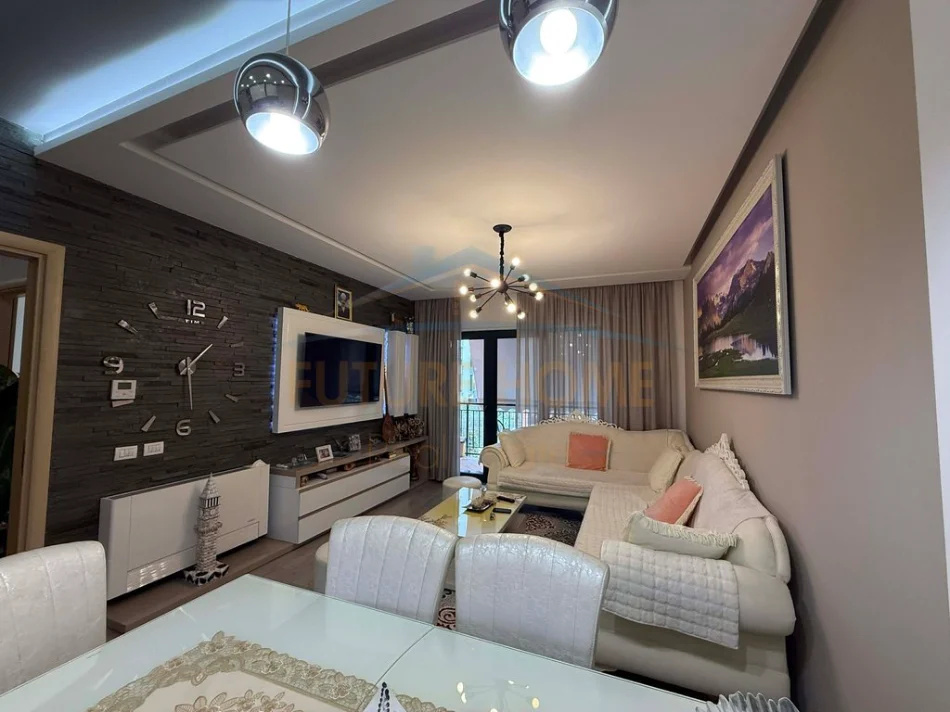 shitet apartament Kati 1, 93 m² 210.000 €