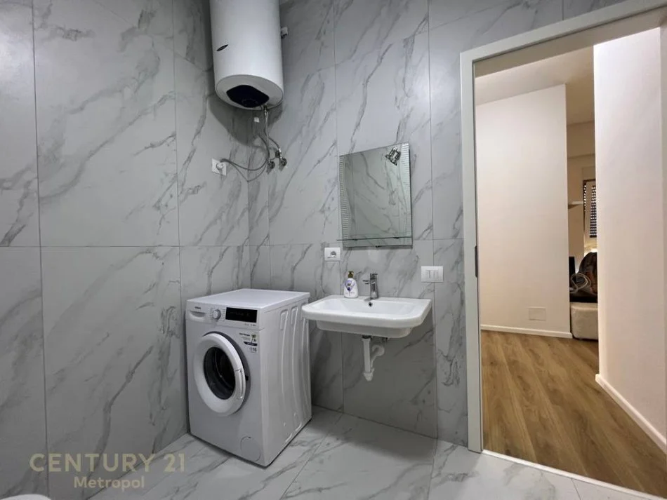 Tirane, shitet apartament 2+1 Kati 3, 75 m² 120.000 € (Rruga Pasho Hysa)