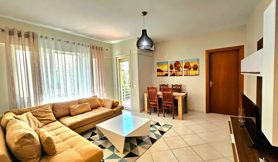 Tirane, jepet me qera apartament 1+1 Kati 3, 62 m² 500 € (Liqeni i Thate)
