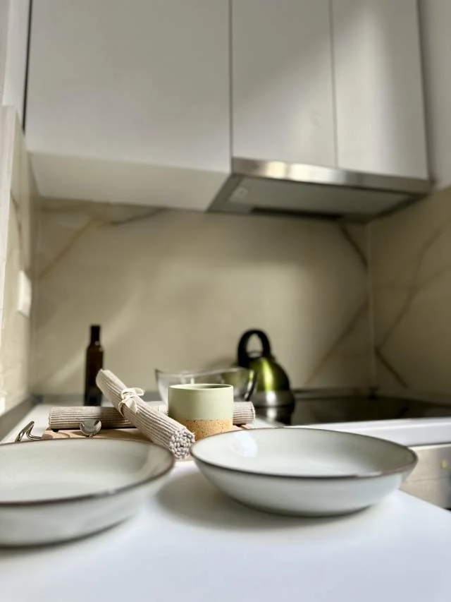 Tirane, jepet me qera apartament 1+1 Kati 2, 78.000 Leke