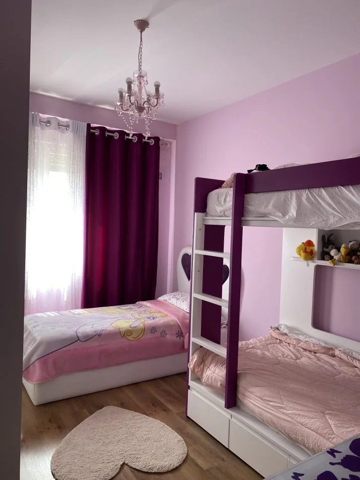 Tirane, shitet apartament 2+1+Ballkon Kati 6, 102 m² 195.000 €