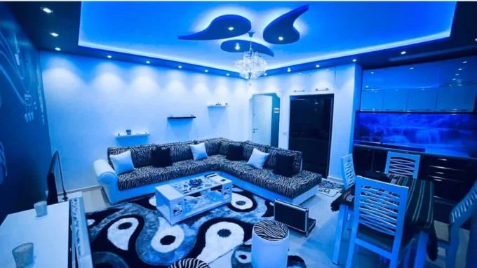 Tirane, jepet me qera 2+1+Aneks Kati 8, 90 m² 500 € 