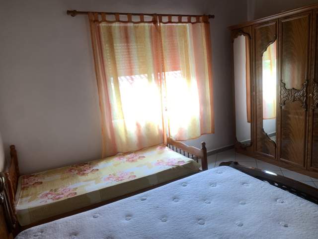 Tirane, jepet me qera apartament 2+1+BLK Kati 2, 70 m² 230 Euro (5 Maji )