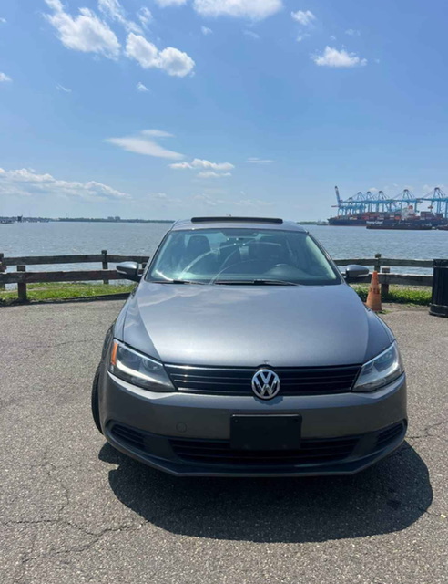 Vw Jetta 2.5 Benzin+100%Gaz, AUTOMAT 6.800 €