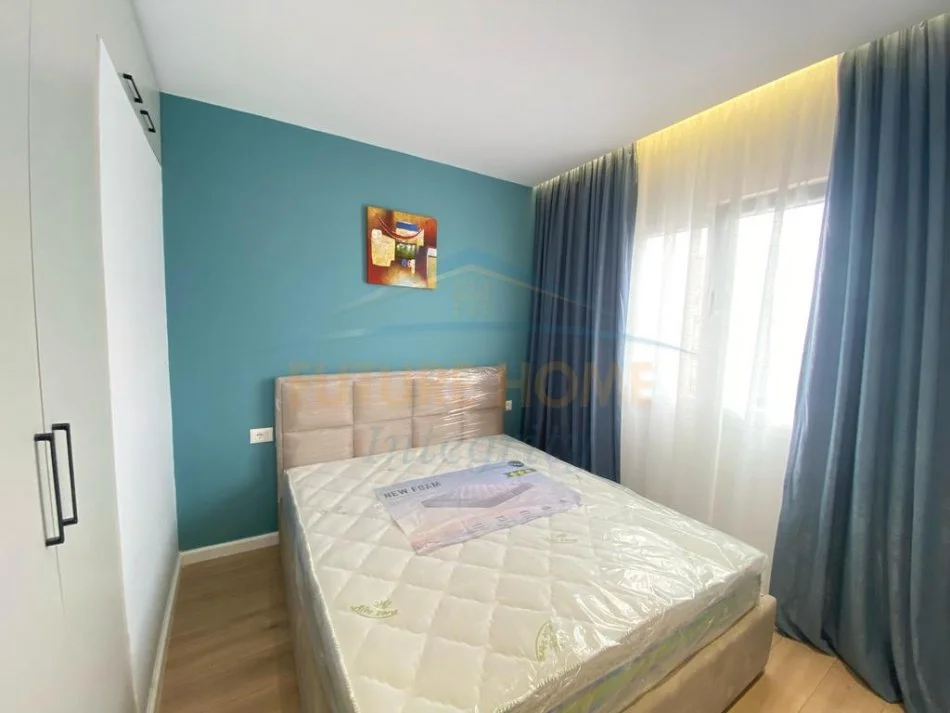Tirane, shitet apartament 1+1 Kati 5, 27 m² 89.000 € (21 dhjetori 27m2 neto ndertim ekzistues kubatur perfekte)