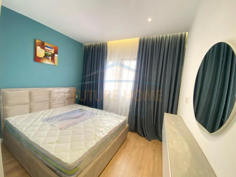 Tirane, shitet apartament 1+1 Kati 5, 27 m² 89.000 € (21 dhjetori 27m2 neto ndertim ekzistues kubatur perfekte)