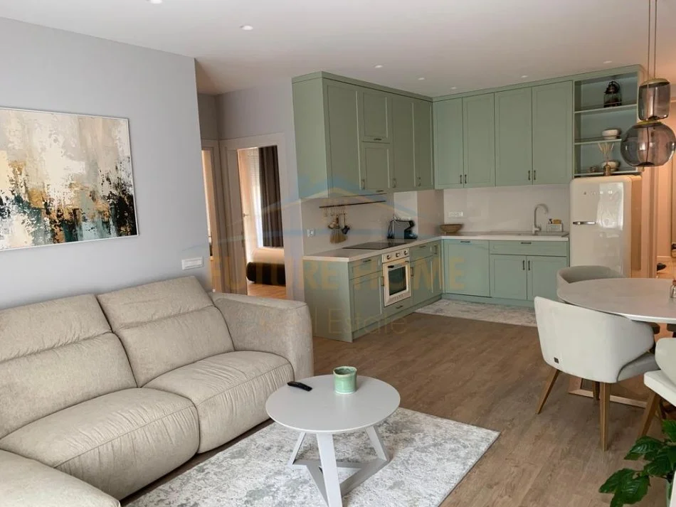 Tirane, jepet me qera apartament Kati 2, 85 m² 1.200 €