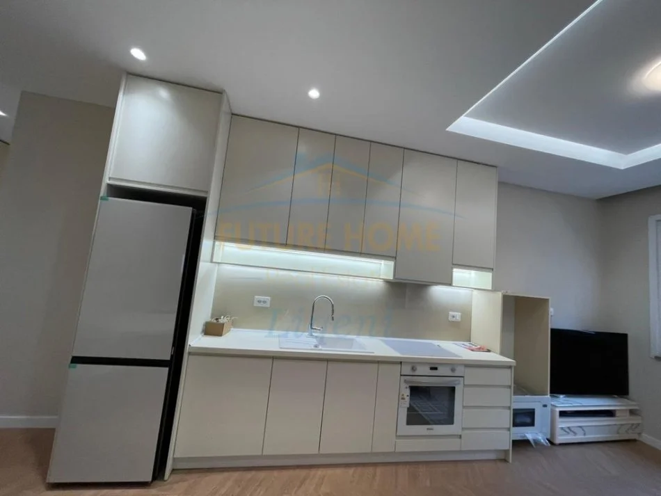 Tirane, jepet me qera apartament Kati 4, 90 m² 1.000 € 