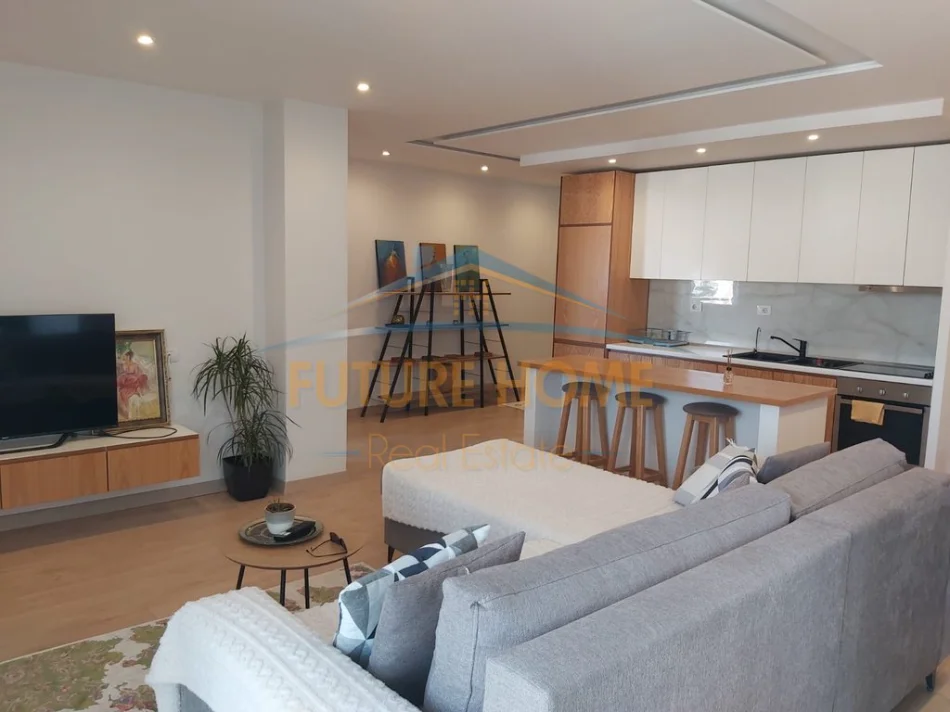 jepet me qera apartament Kati 3, 125 m² 1.000 €