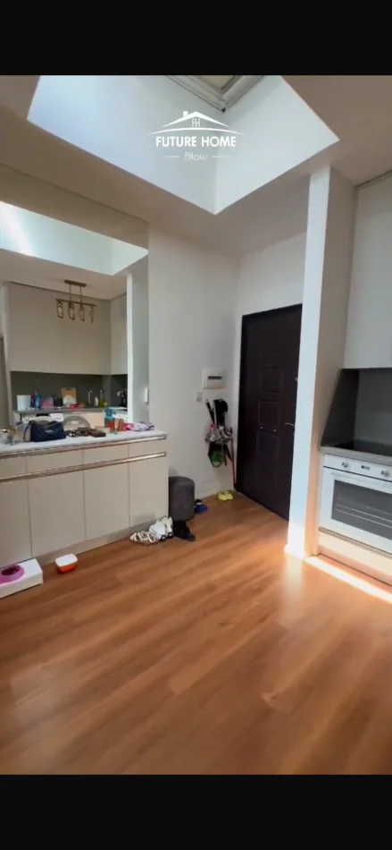 Tirane, shitet apartament 1+1 Kati 10, 71 m² 210.000 € (Barrikadave)