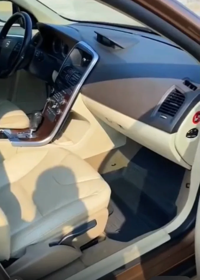 Durres, shitet makine Volvo Benzin, automatik