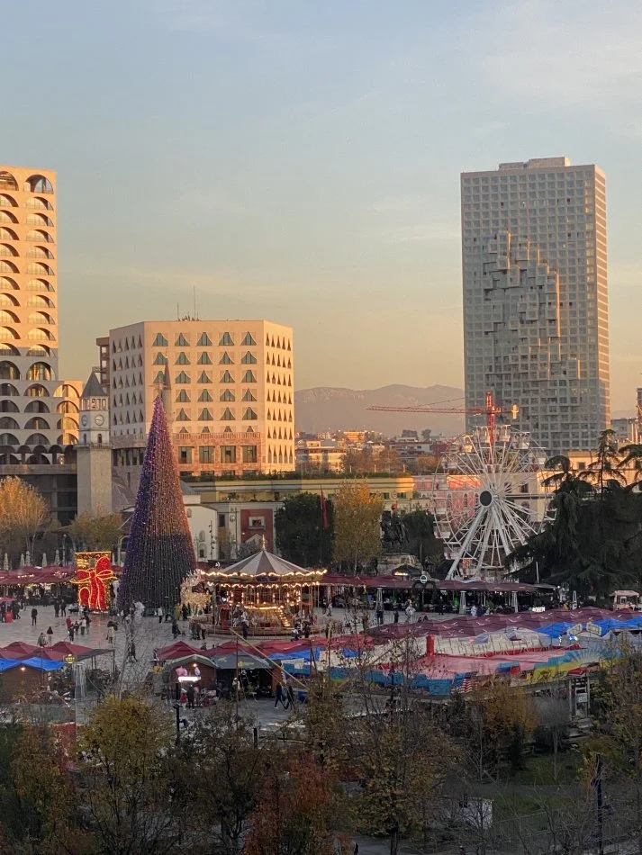 Tirane, shitet apartament 2+1+Aneks+Ballkon Kati 5, 95 m² (Qender)