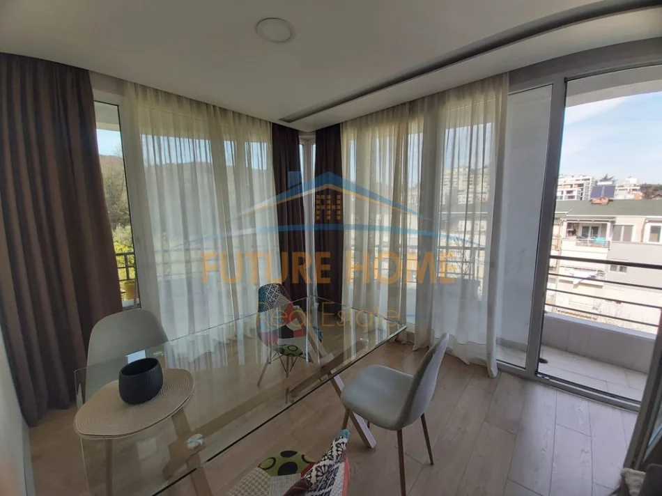 jepet me qera apartament Kati 3, 125 m² 1.000 €
