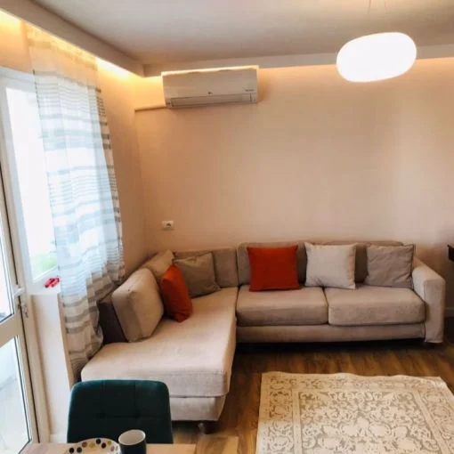Tirane, jepet me qera apartament 1+1+Aneks+Ballkon Kati 5, 65 m² 650 € (Mine peza)