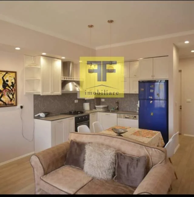 Tirane, jepet me qera apartament Kati 9, 90 m² 850 Euro