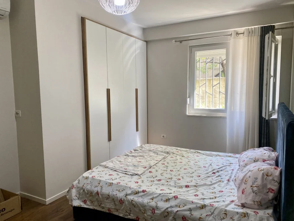 APARTAMENT 1+1+ POST PARKIMI PER QIRA