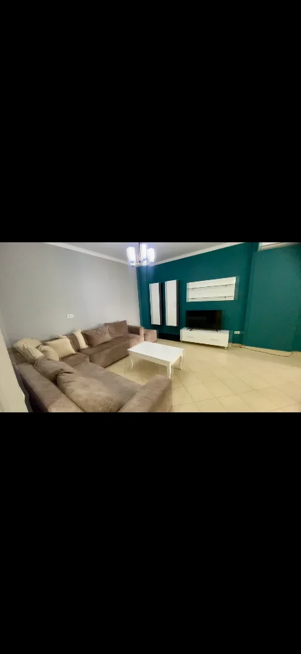 Tirane, jepet me qera apartament 1+1 Kati 7, 550 € (Rruga Gjeneral Rrahman Parllaku)