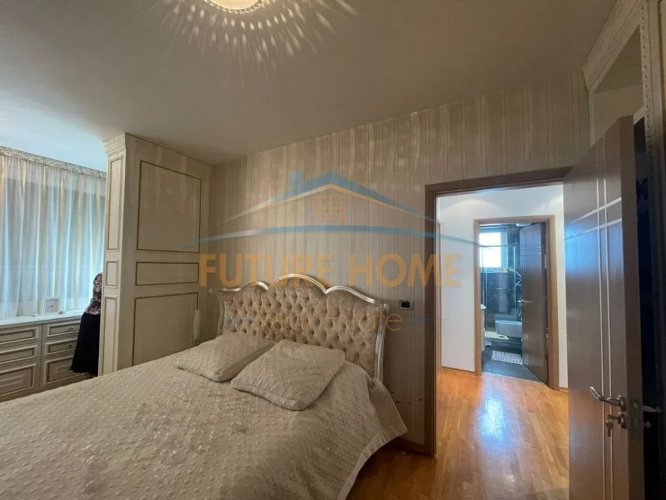 Tirane, jepet me qera apartament Kati 8, 120 m² 1.800 € 