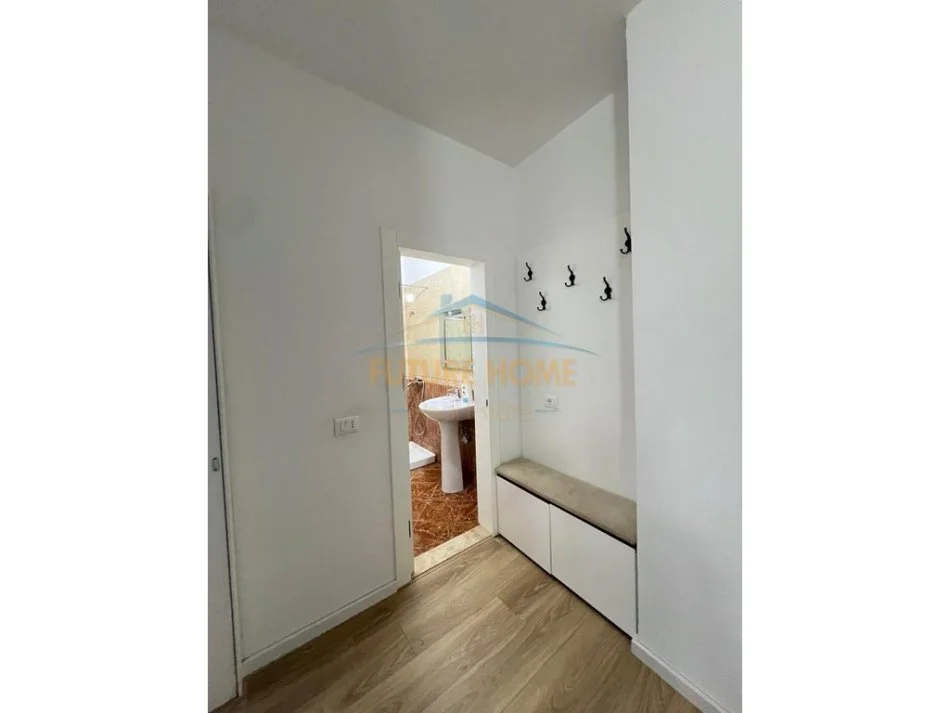 Tirane, jepet me qera apartament Kati 2, 68 m² 520 €