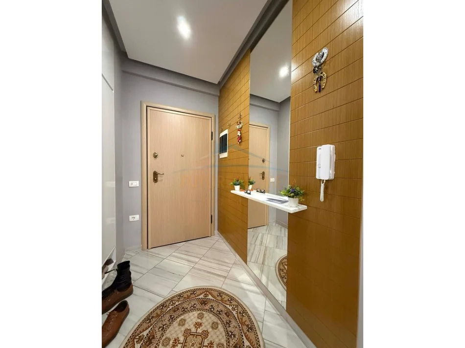 shitet apartament Kati 1, 93 m² 210.000 €