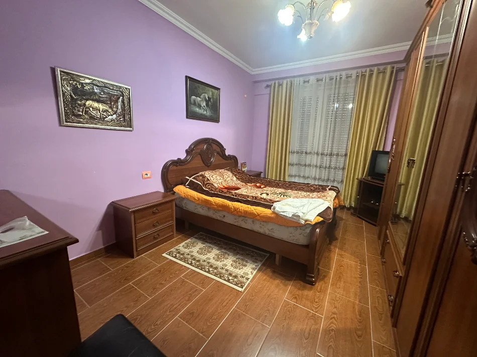 Tirane, jepet me qera apartament 1+1+Ballkon , 60 m² 530 € 