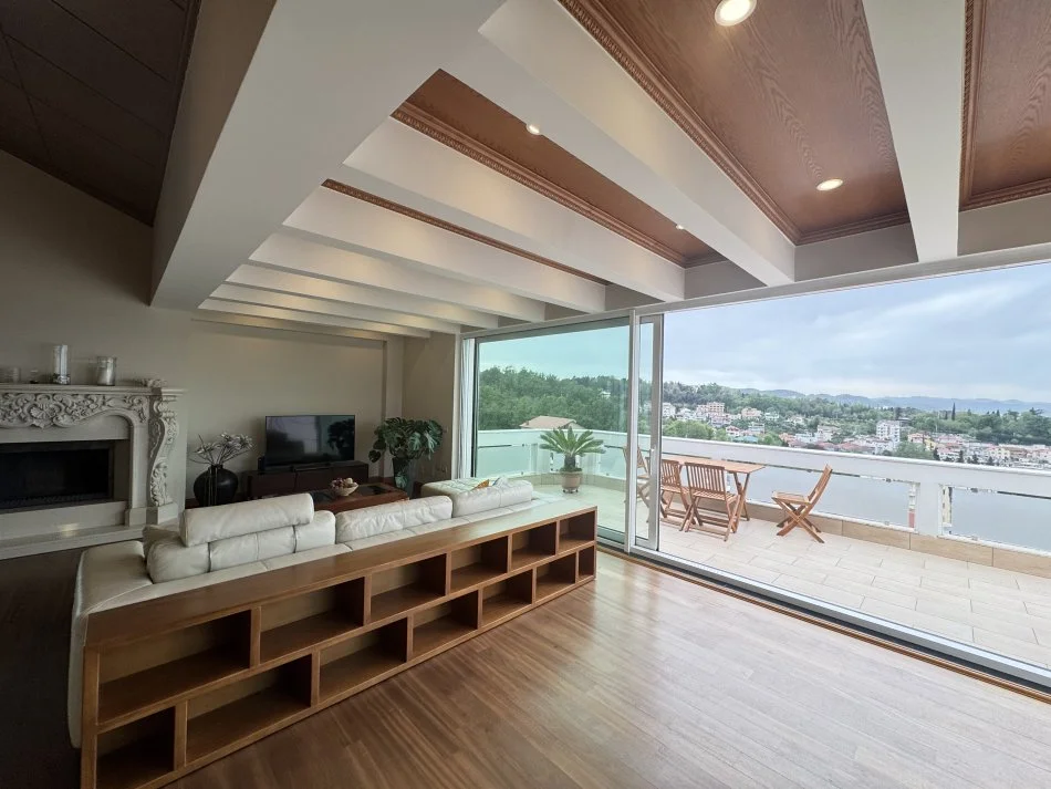 Tirane, jepet me qera apartament+verande | Penthouse , 200 m² 2.200 € 