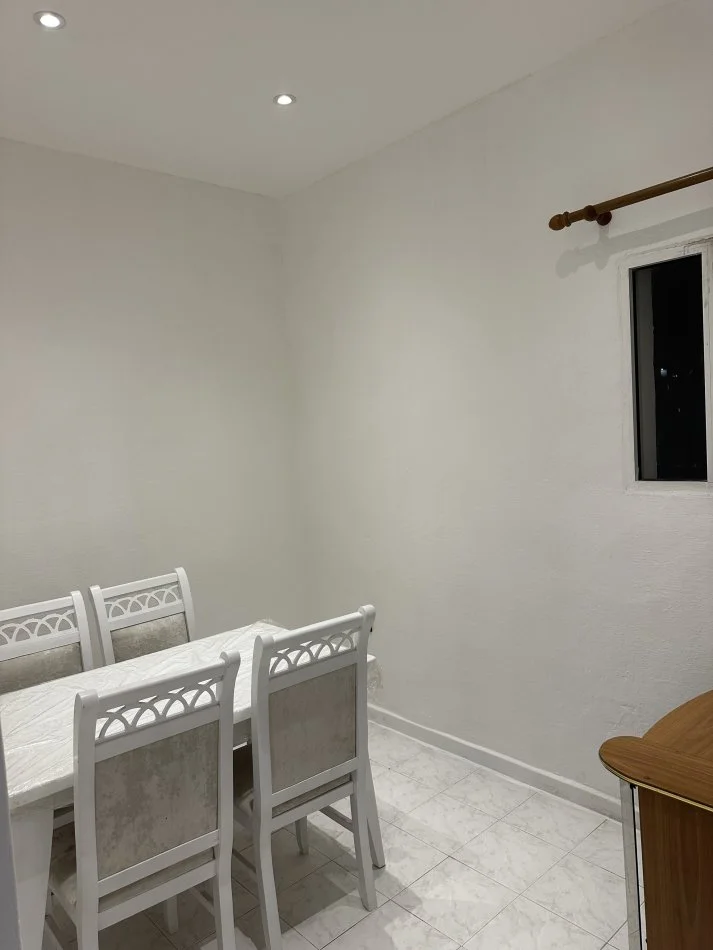 Tirane, jepet me qera garsonier 1+1 Kati 5, 45 m² 460 € (Qender - Paiaca)