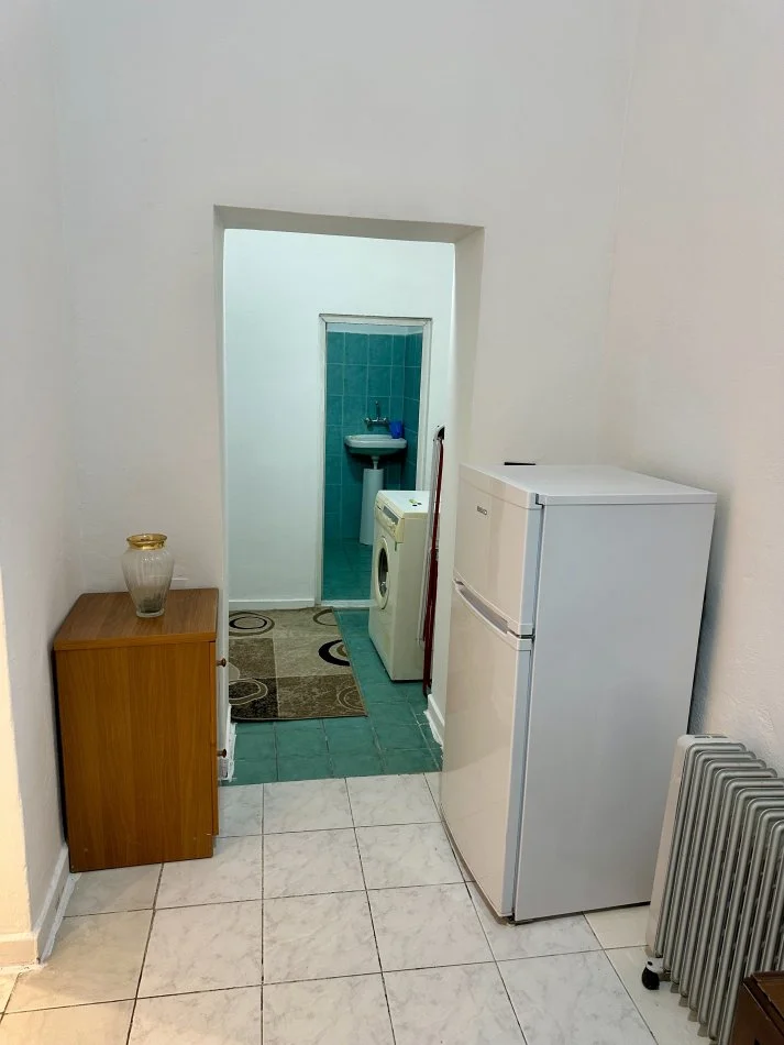 Tirane, jepet me qera garsonier 1+1 Kati 5, 45 m² 460 € (Qender - Paiaca)