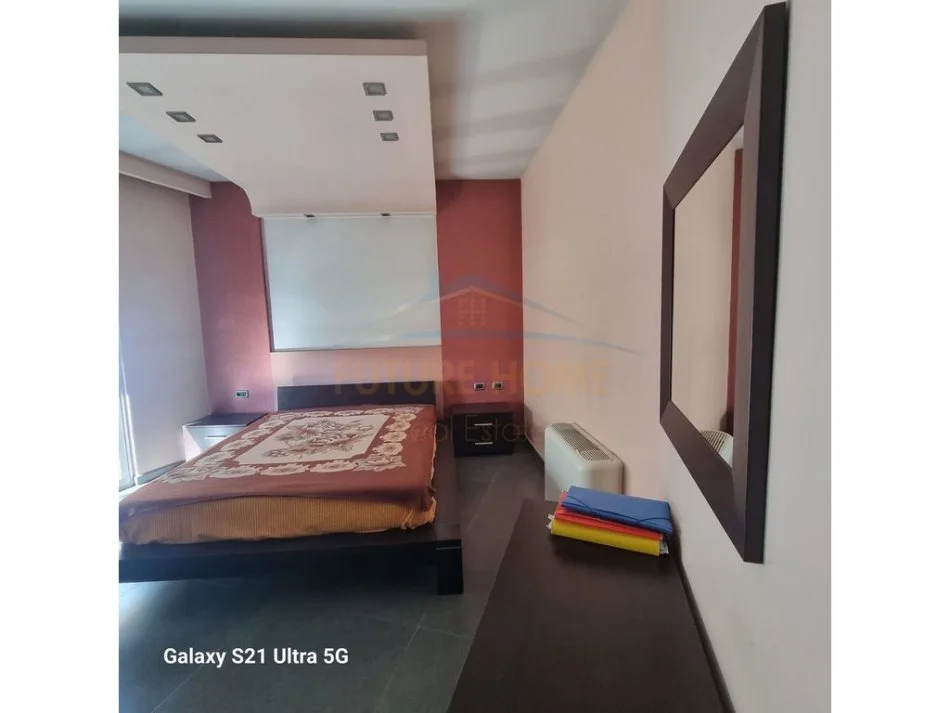 Tirane, shitet apartament 2+1+Ballkon Kati 5, 112 m² 200.000 € (Selvia)