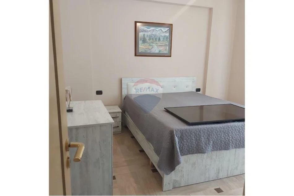 Vlore, shitet apartament+verande | Penthouse 2+1+Aneks+Ballkon Kati 10, 115 m² 2.600.000 € 
