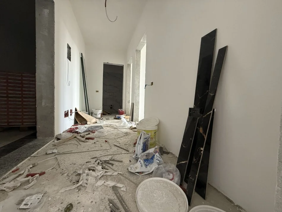 Tirane, shitet apartament 2+1+Ballkon Kati 2, 99 m² 76.800 € (Venatino 2, Kamez)