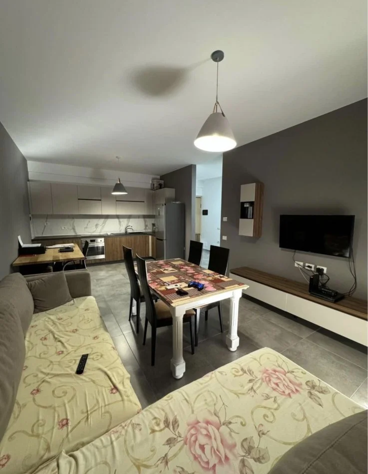 Tirane, shitet apartament 2+1 Kati 6, 102 m² 168.000 € (Shitet apartament 2+1+2 tek Green City)