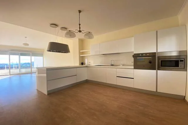 Tirane, shitet Vile 3 Katshe Kati 0, 491 m² 1,000,000 Euro (REZIDENCA “KODRA E DIELLIT 1”)