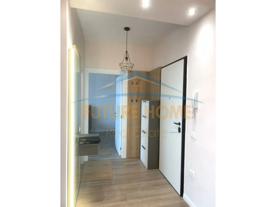 Tirane, jepet me qera apartament Kati 7, 62 m² 1.000 € 
