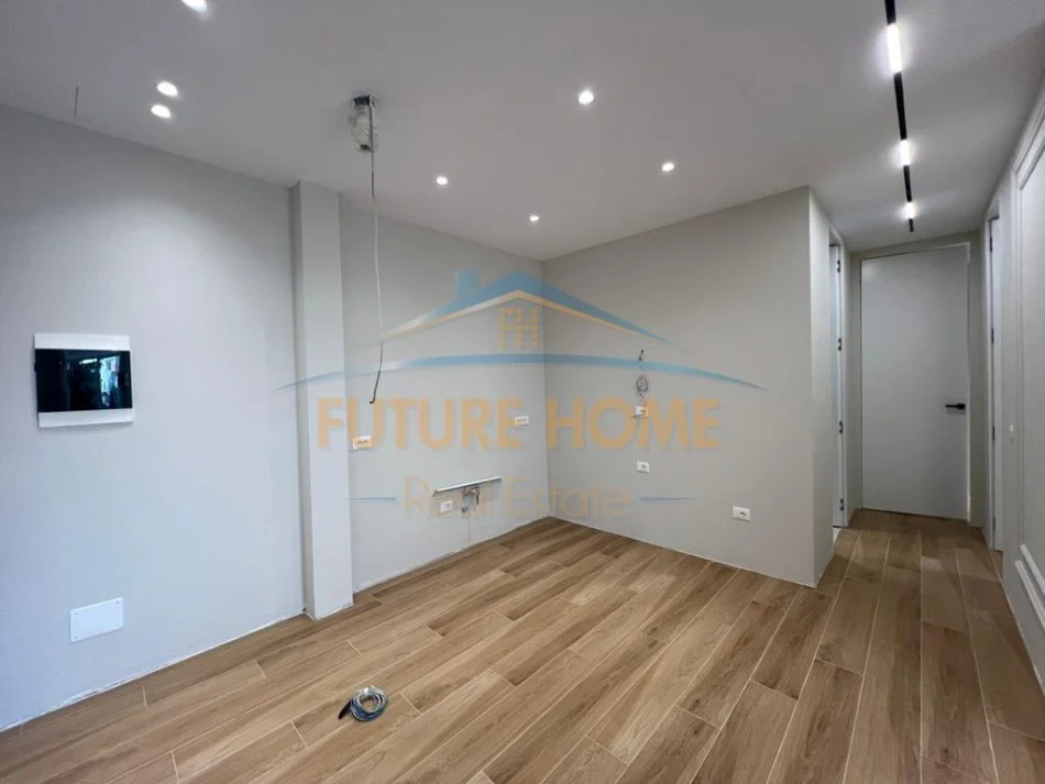 Tirane, shitet apartament Kati 1, 118 m² 310.000 € 