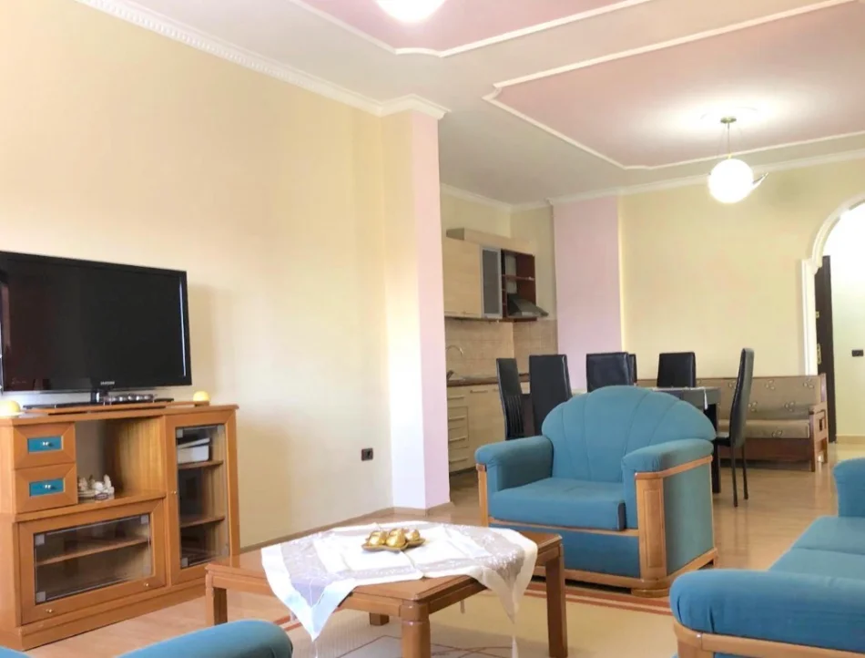 Tirane, jepet me qera apartament 2+1+Ballkon , 105 m² 400 € (Rruga jordan misja)