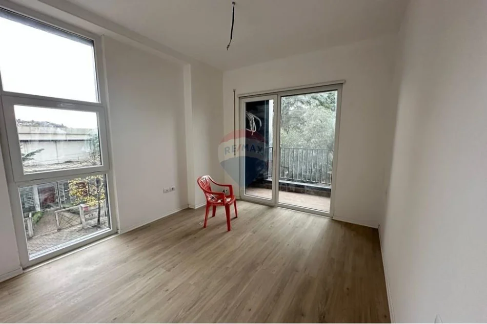 Tirane, shitet 2+1 , 106 m² 225.000 € (Fabrika e Miellit)