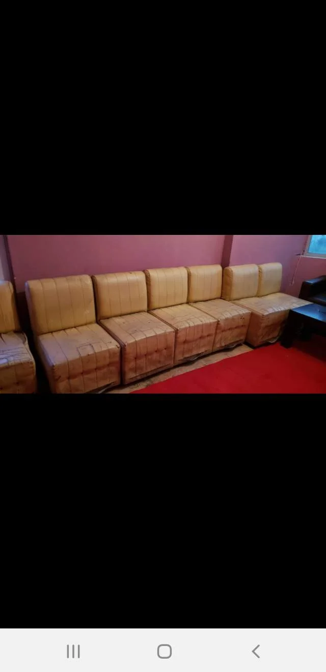 Tirane, shes SHITEN KOLLTUK  TEK DHE DYSH 10  Leke