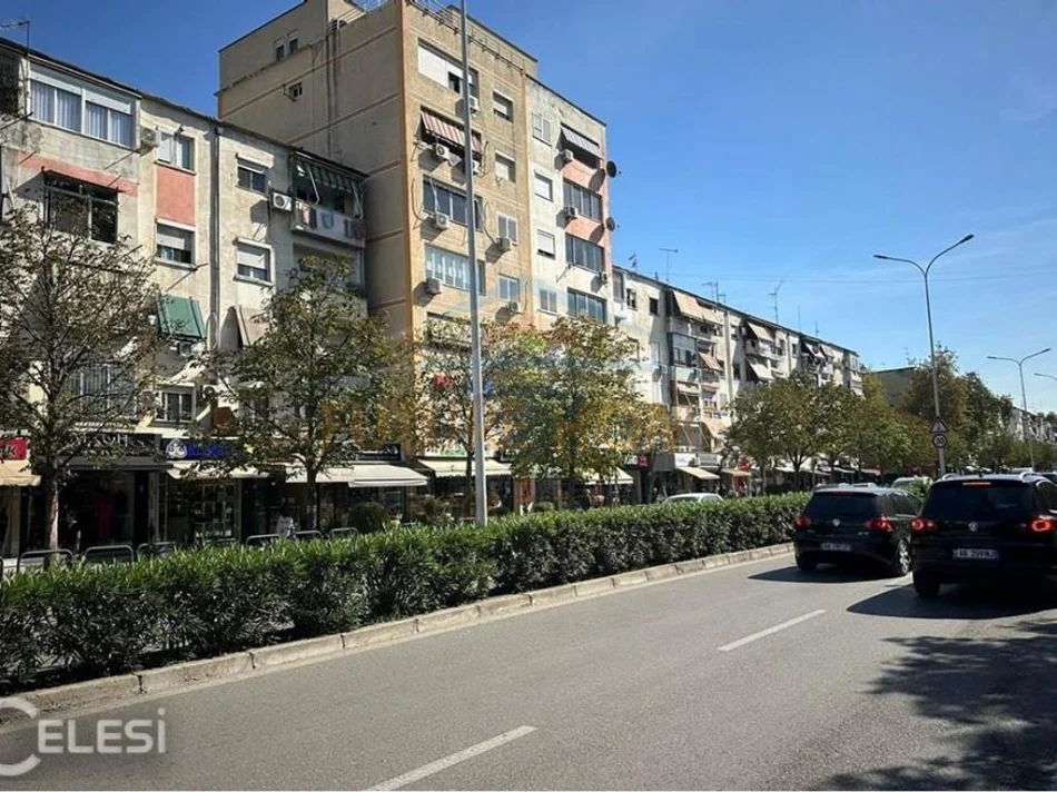 Tirane, shitet ambjent biznesi Kati 1, 49 m² 260.000 € 