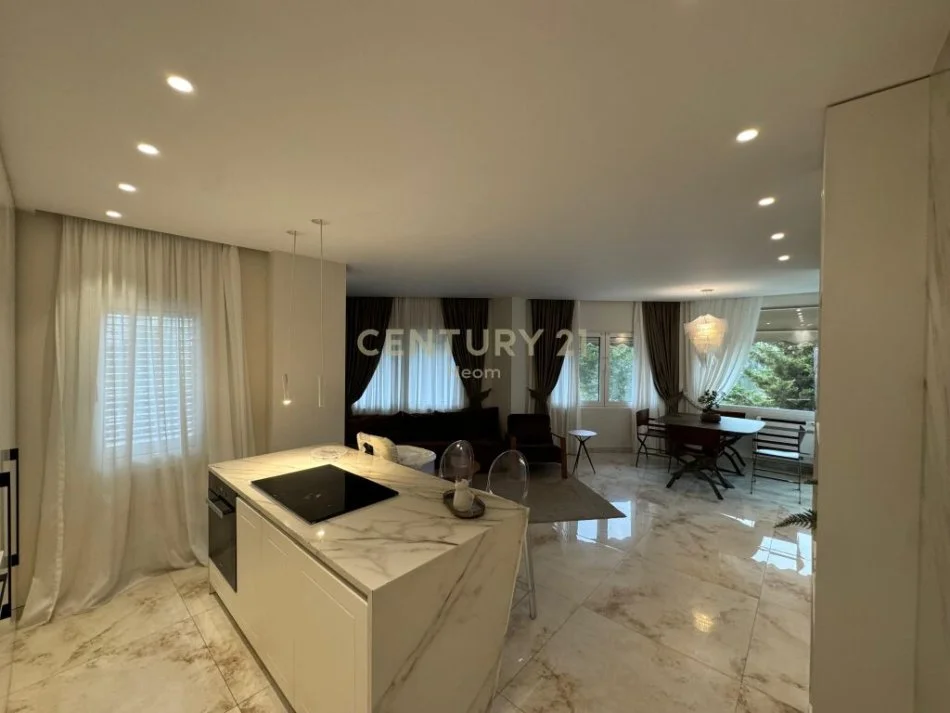 Tirane, shitet apartament 2+1 Kati 1, 117 m² 280.000 € (Liqeni i Thate Tirana, Albania)