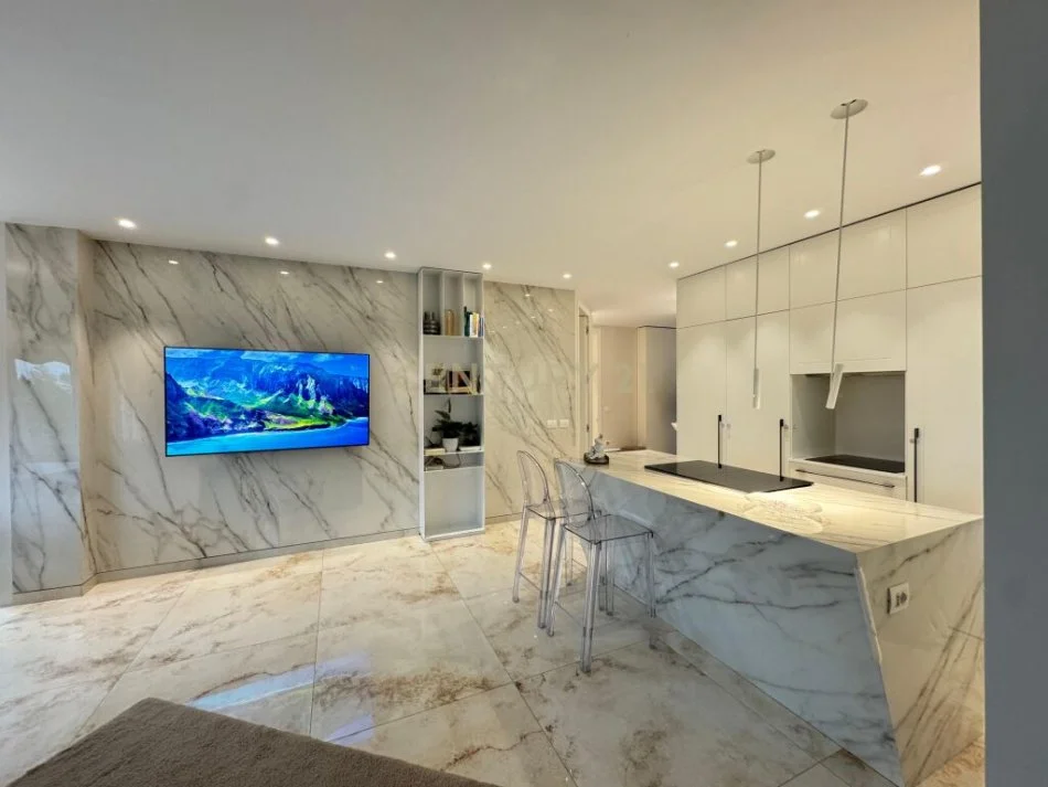 Tirane, shitet apartament 2+1 Kati 1, 117 m² 280.000 € (Liqeni i Thate Tirana, Albania)