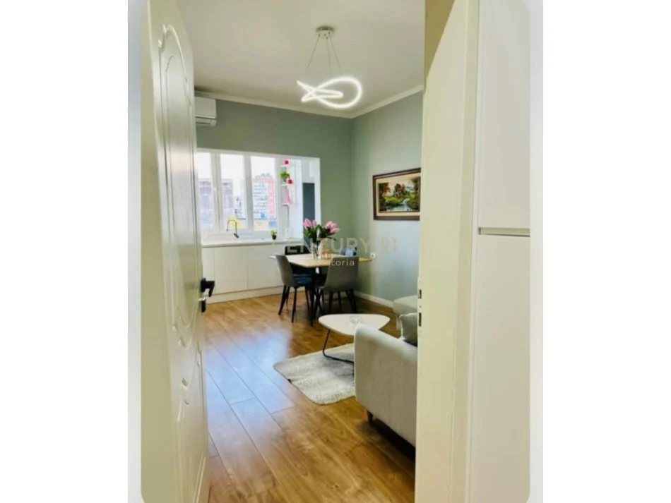 Shqiperi, shitet apartament 1+1 Kati 5, 117 m² 248.000 € 