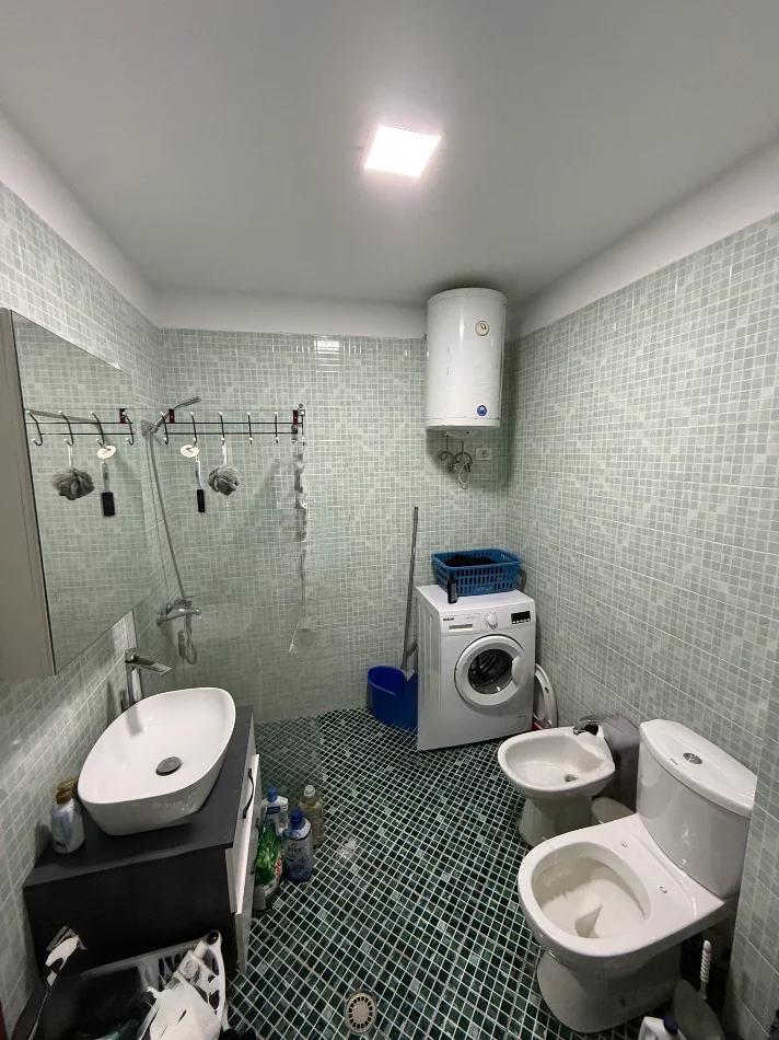 Tirane, shitet apartament 1+1 , 73 m² 120.000 € (Astir)