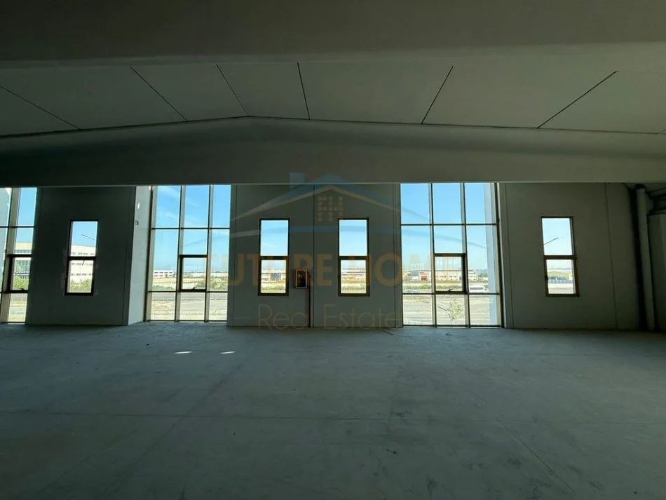 Durres, jepet me qera Kapanon ne zonen e Bisht-Kamez, Kati 0, 10.000 m² 35.000 €