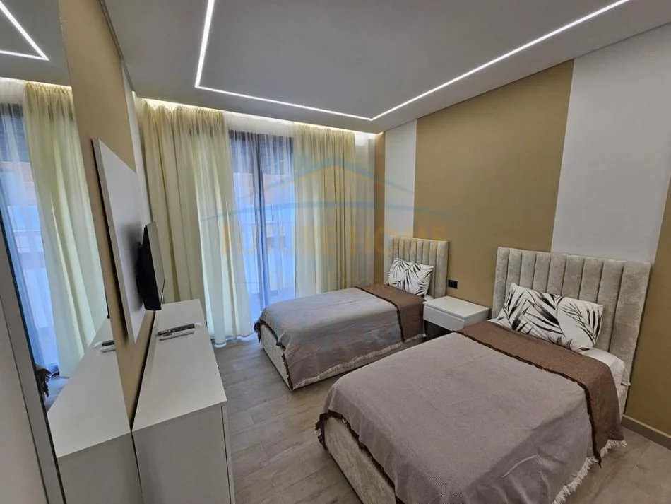 Tirane, jepet me qera apartament Kati 1, 104 m² 1.700 € 