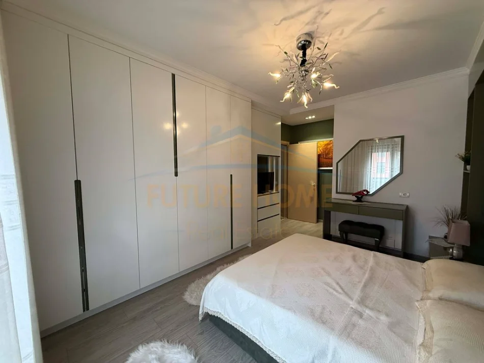 shitet apartament Kati 1, 93 m² 210.000 €